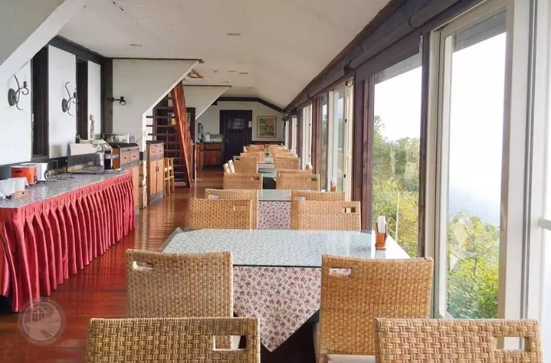 تختخواب و صبحانه Top Cloud Villa