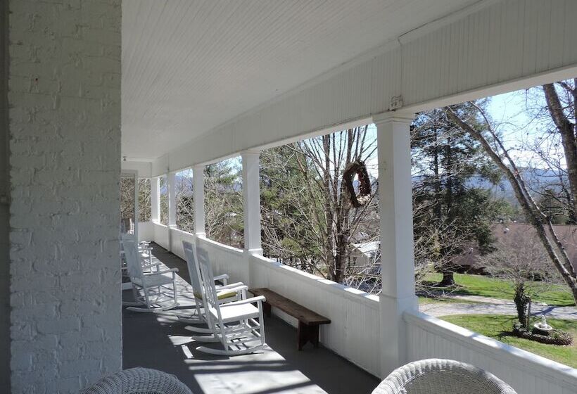 Franklin Terrace Bed And Breakfast