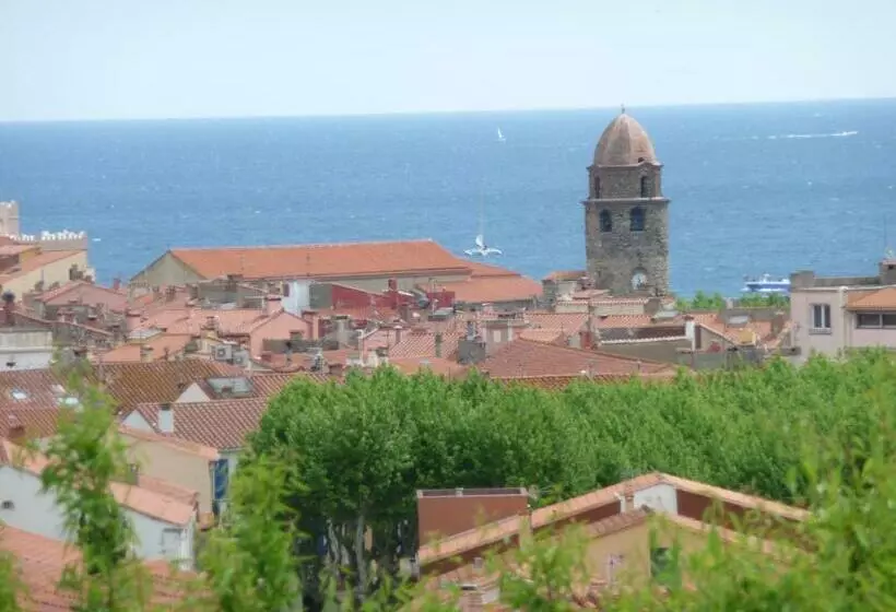 هتل Hôtel Ambeille
