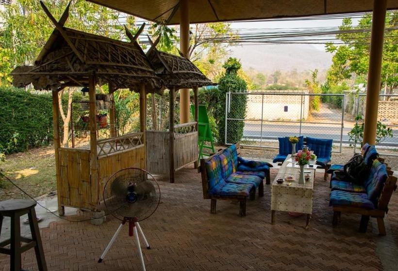 호텔 Monkey House 2