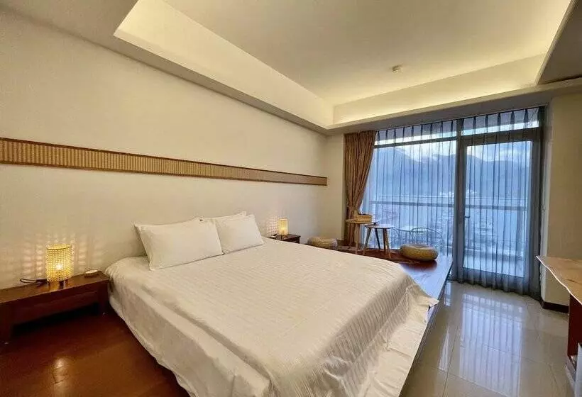 Ming Hu B&b