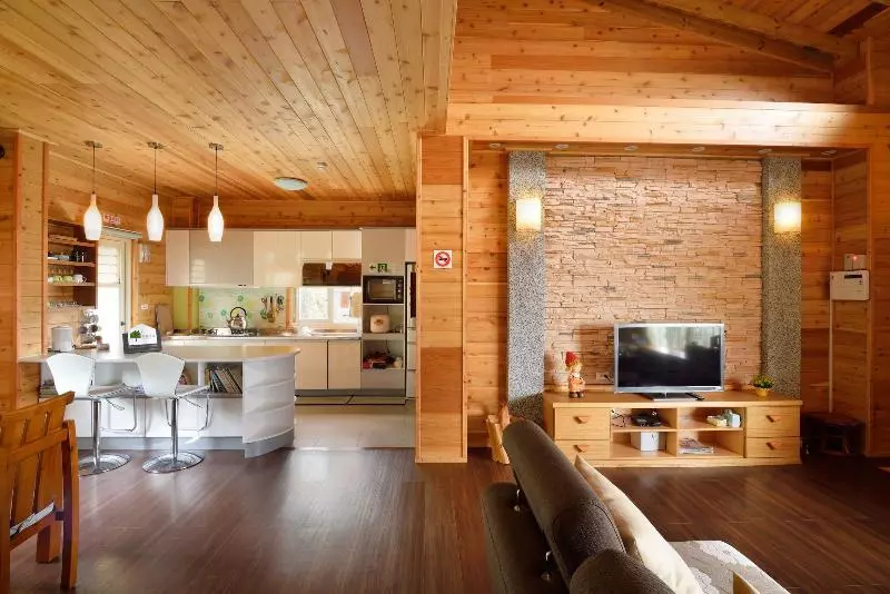 پانسیون Sitou Flora's House B&B