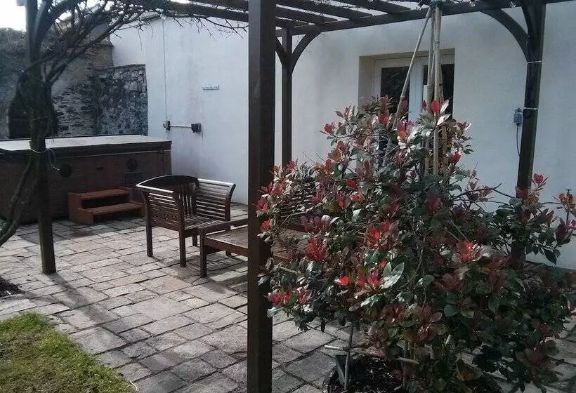 Pensió Weirholme Annex