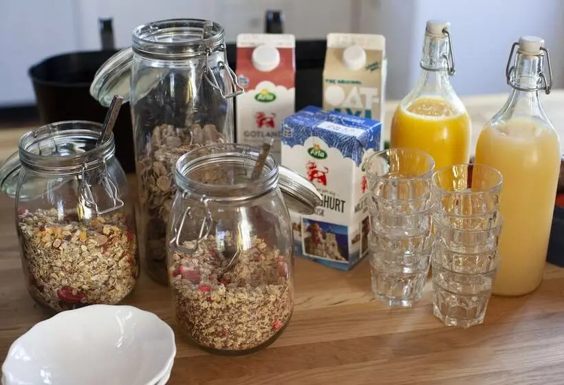 Three Pheasants Boutique B&b