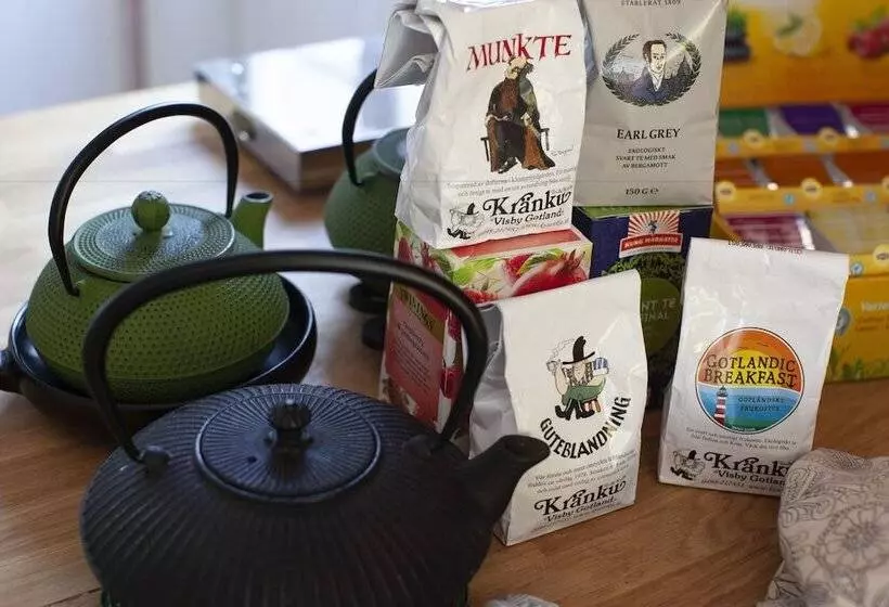 Three Pheasants Boutique B&b