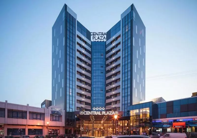 هتل Central Plaza