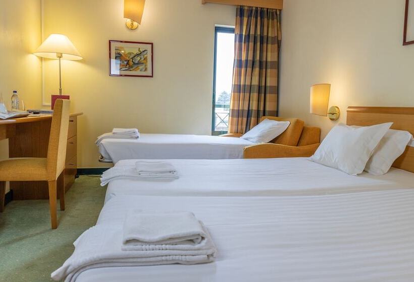 Flag Hotel Guimarães Fafe