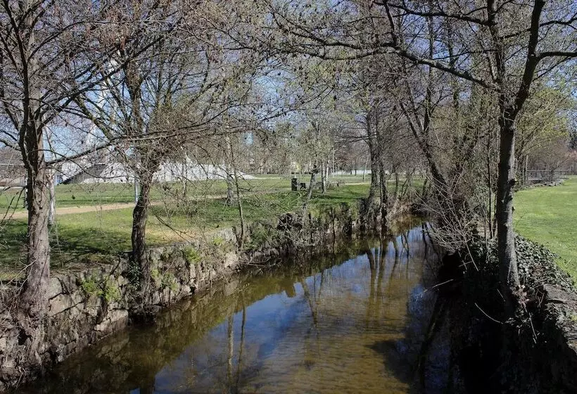 Отель Premium Chaves  Aquae Flaviae