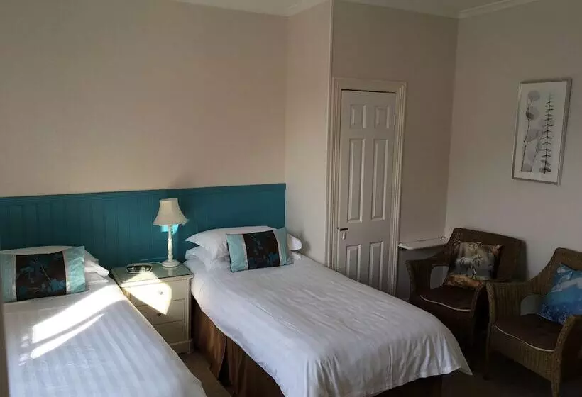 تختخواب و صبحانه Elmswood House