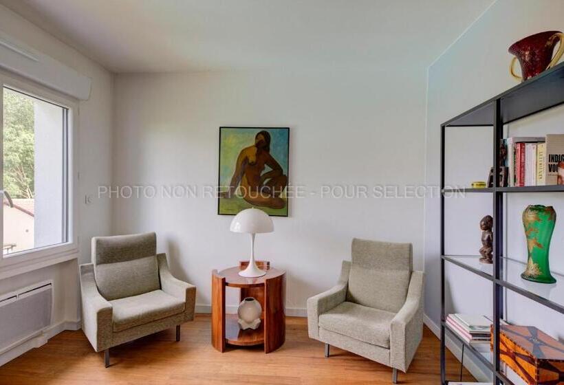 مبيت وإفطار La Galerie