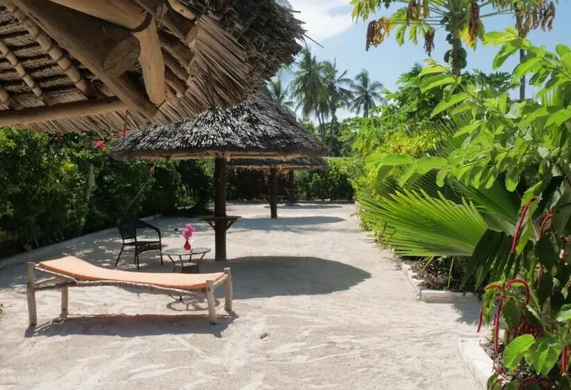 Hotelli Isla Bonita Zanzibar Beach Resort