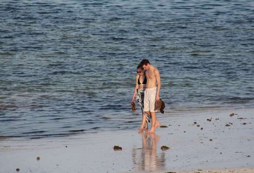 فندق Isla Bonita Zanzibar Beach Resort