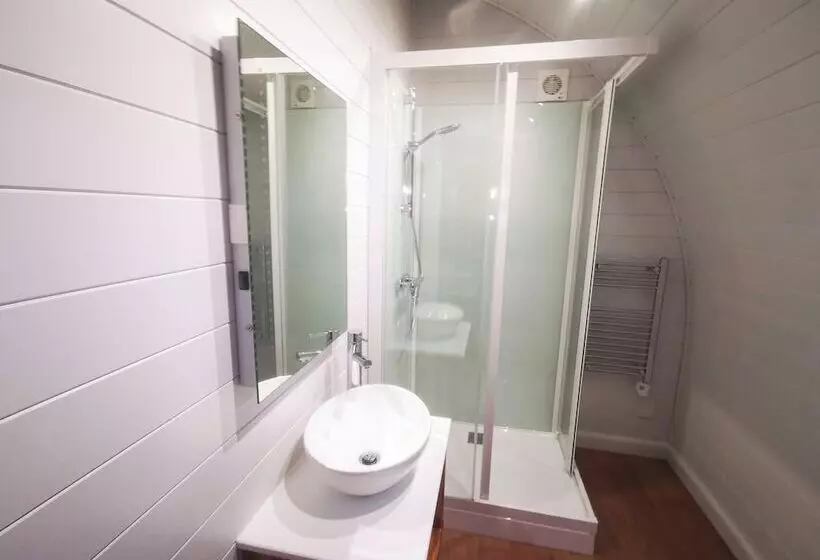 Hotelli King S Lynn Caravan & Camping Park
