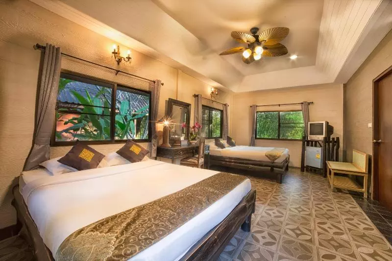 Hotelli Tree Tara Resort