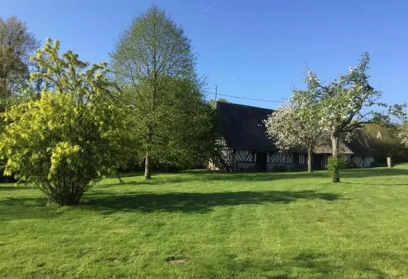 ペンション L'auberge Du Mont