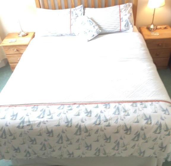 פנסיון Trelawney Guest House Room Only