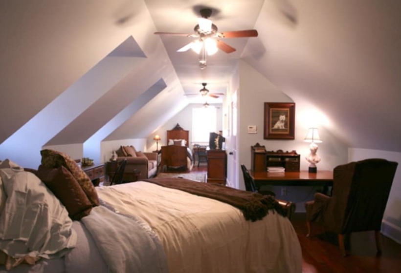 The Social Goat Bed And Breakfast