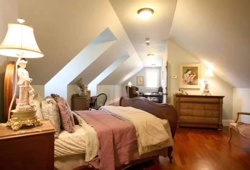 The Social Goat Bed And Breakfast