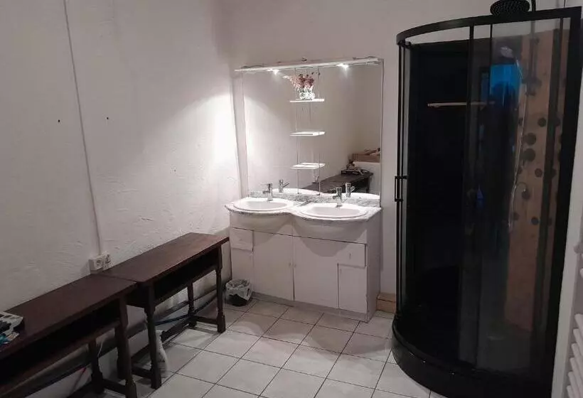 Aamiaismajoitus (B&B) Home Shanti Galamus