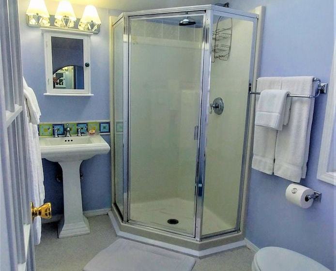 Boreas Bed & Breakfast Inn