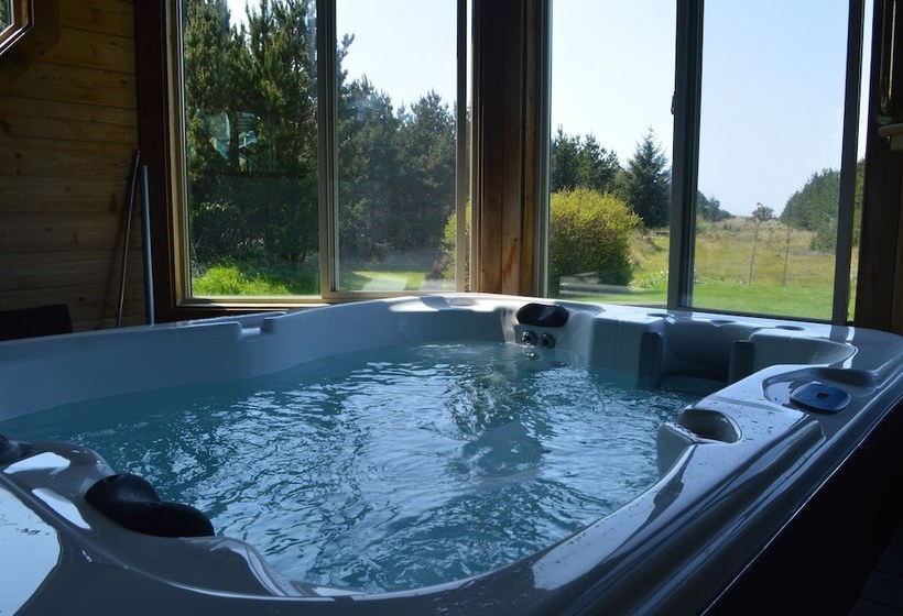 Boreas Bed & Breakfast Inn