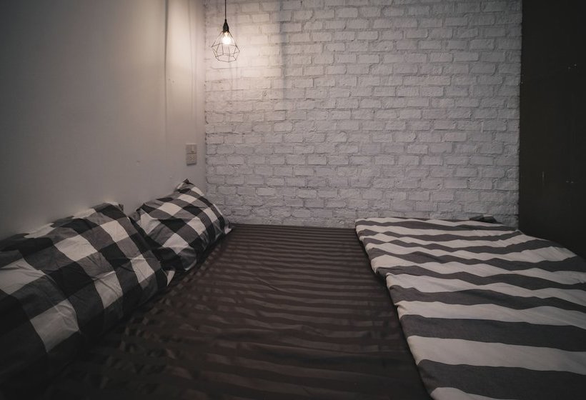 Fun Dee Hostel And Cafe' Ayutthaya