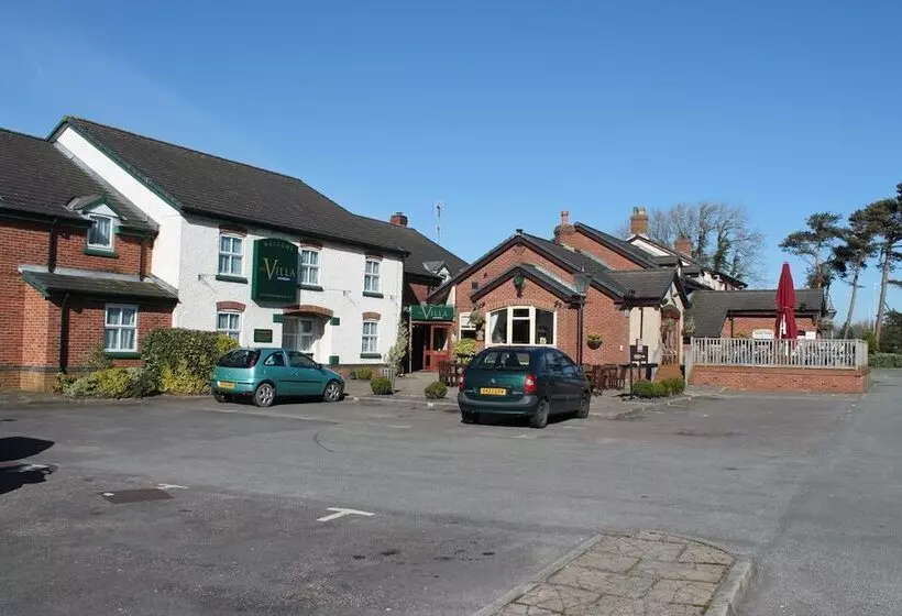 ホテル The Villa Express