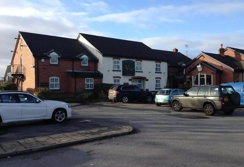 ホテル The Villa Express