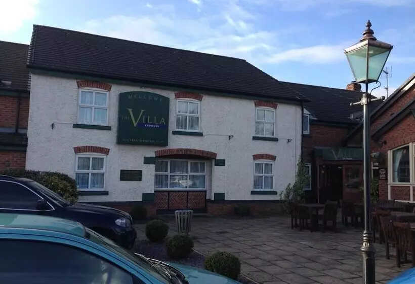 ホテル The Villa Express