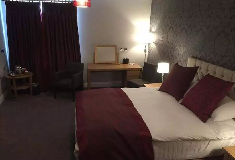 ホテル The Villa Express