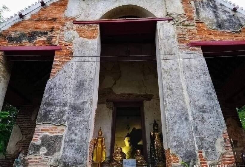 Lom Choi Home Stay Ayutthaya Hostel