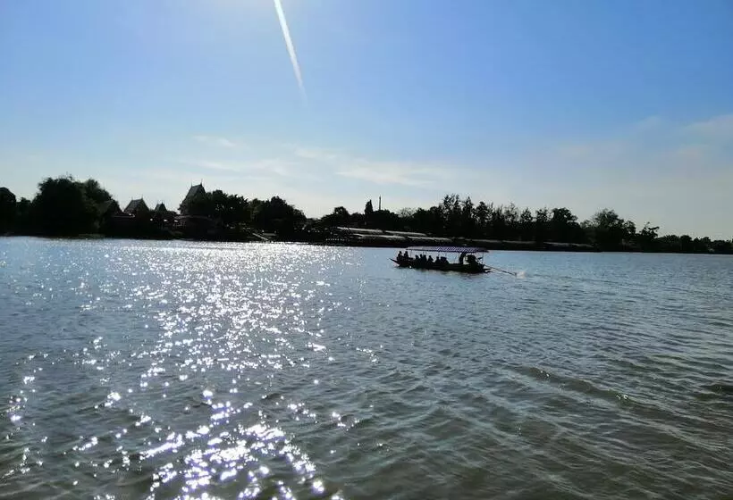 Lom Choi Home Stay Ayutthaya   Hostel