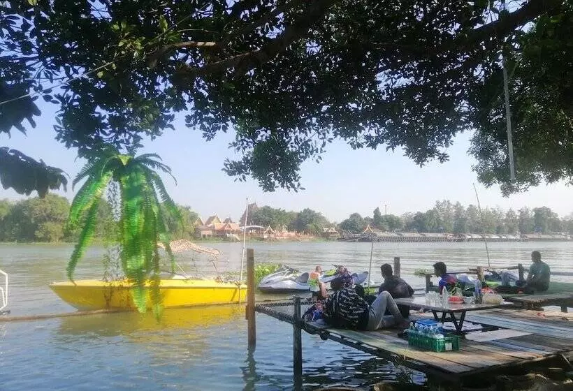 Lom Choi Home Stay Ayutthaya   Hostel