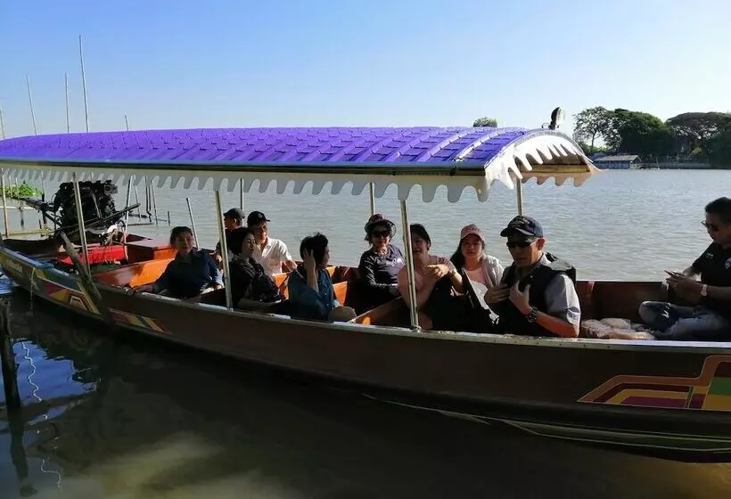 Lom Choi Home Stay Ayutthaya   Hostel