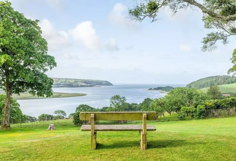 Majatalo Mansion House Llansteffan