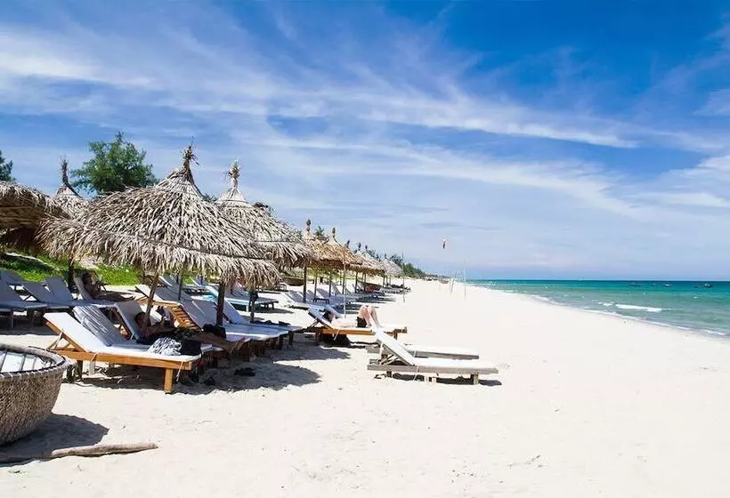 پانسیون Three Palms Homestay