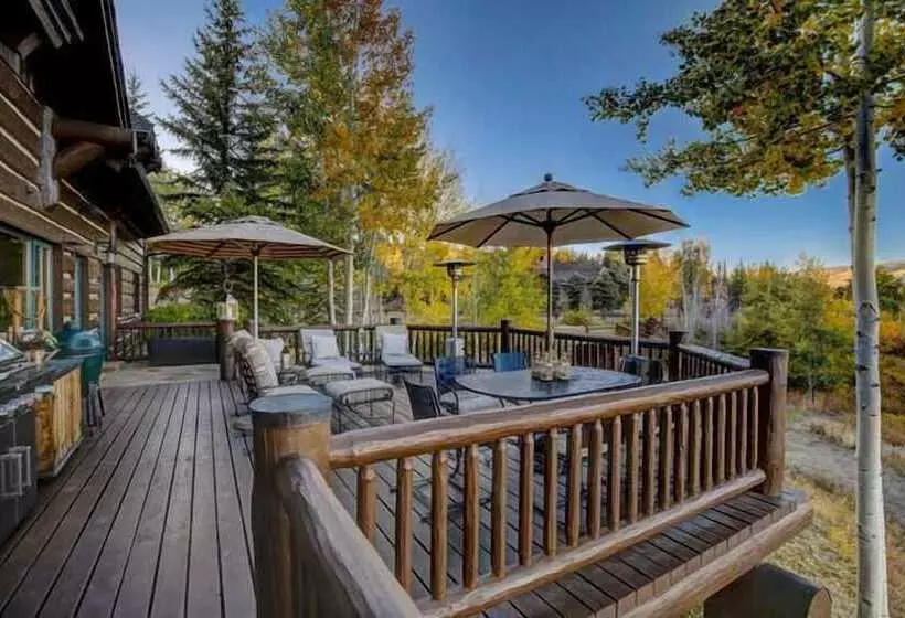 Snowberry By Elevation Accommodations