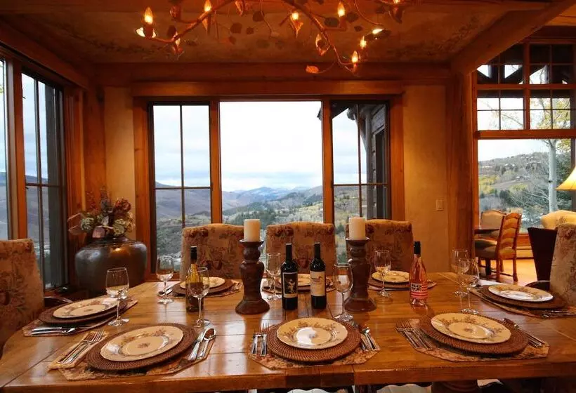 Snowberry By Elevation Accommodations