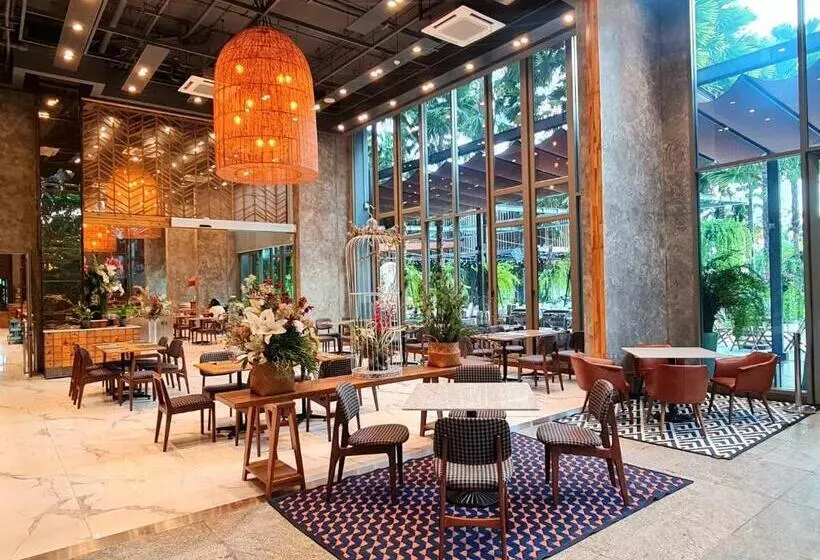 Aisana Hotel Korat