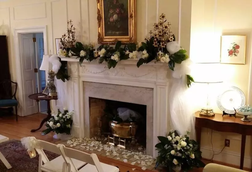 ベッドアンドブレックファースト Hornsby House Inn