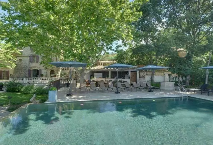 ベッドアンドブレックファースト Le Mas Des 5 Fontaines. Chambres D Hôtes