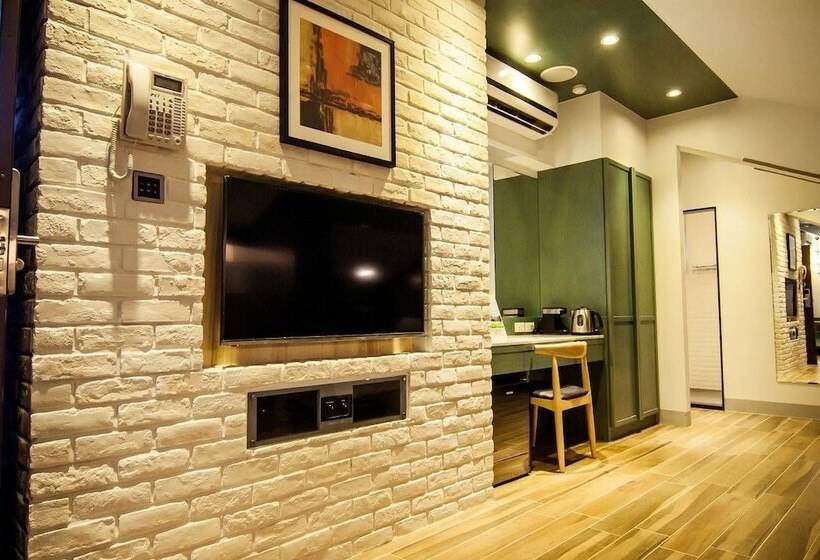 تختخواب و صبحانه Siangge Chuanfan Rock Resort