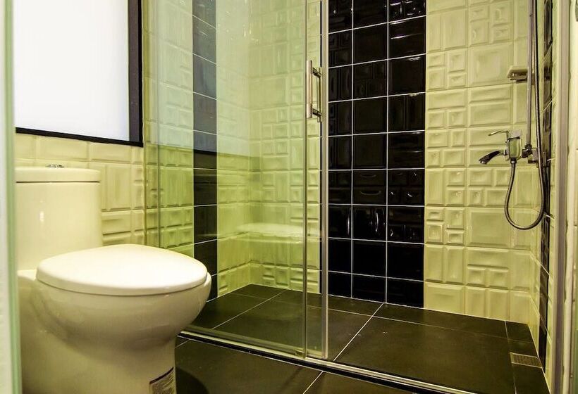 تختخواب و صبحانه Siangge Chuanfan Rock Resort