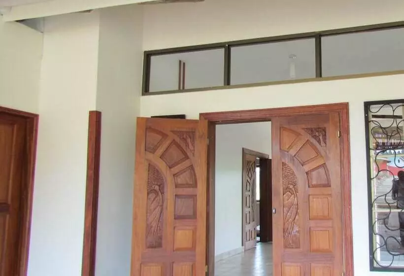 هتل Bohemia Resort