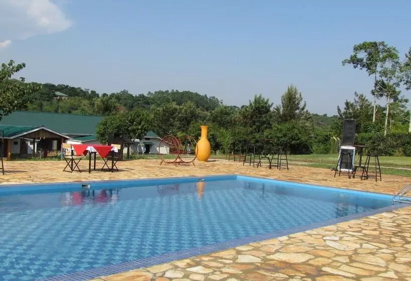 هتل Bohemia Resort