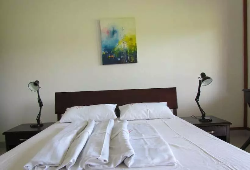 هتل Bohemia Resort