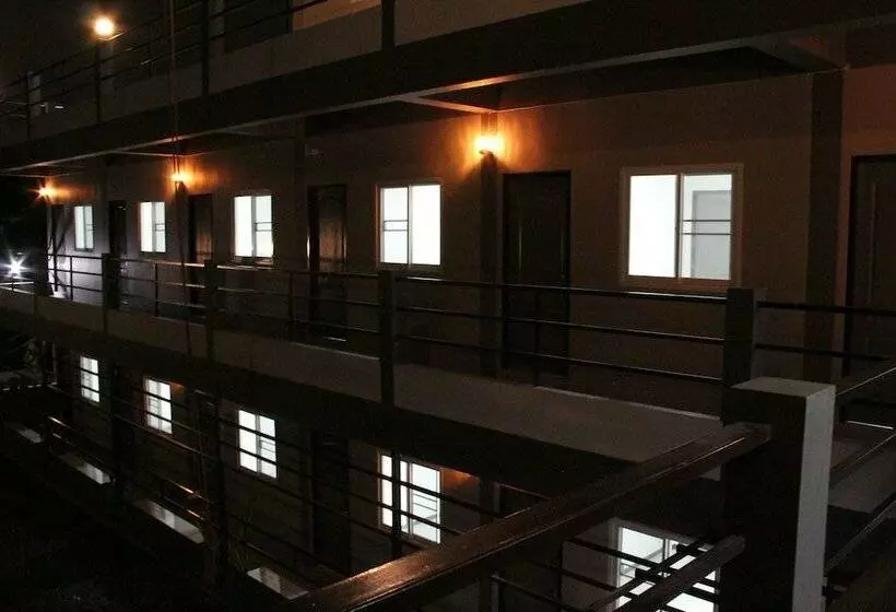 هتل Calmposhtel