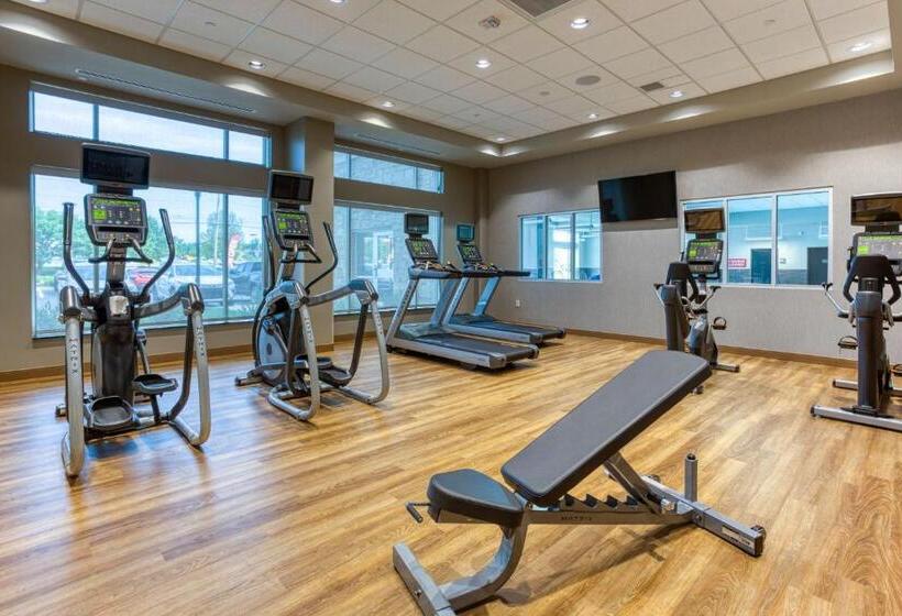 فندق Drury Inn & Suites Cincinnati Northeast Mason