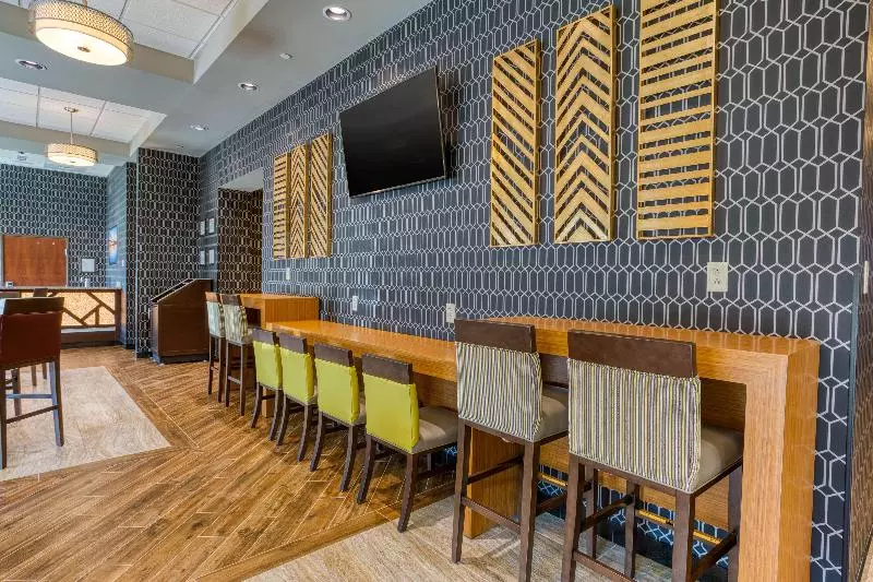 Hotelli Drury Inn & Suites Cincinnati Northeast Mason