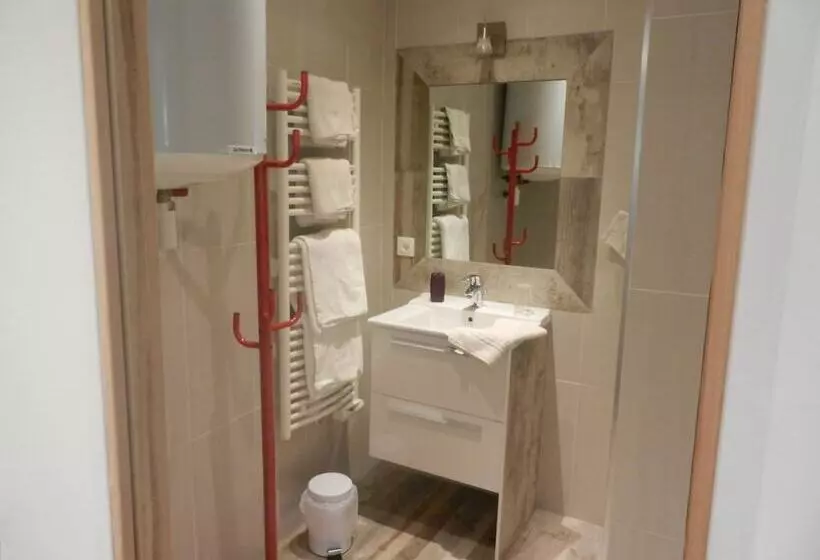 Majatalo Chambres D Hôtes La Catounière